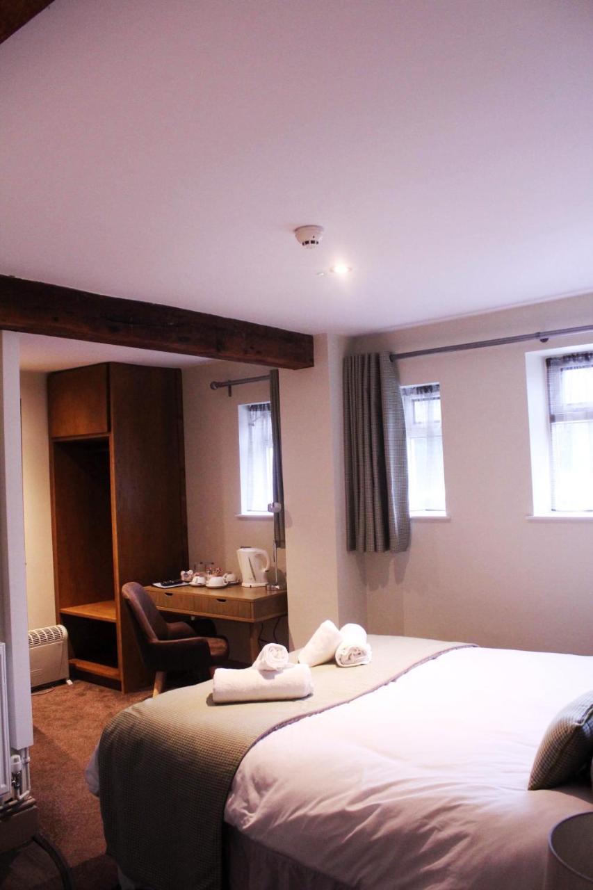 Red Lion Coaching Inn Ellesmere Ngoại thất bức ảnh